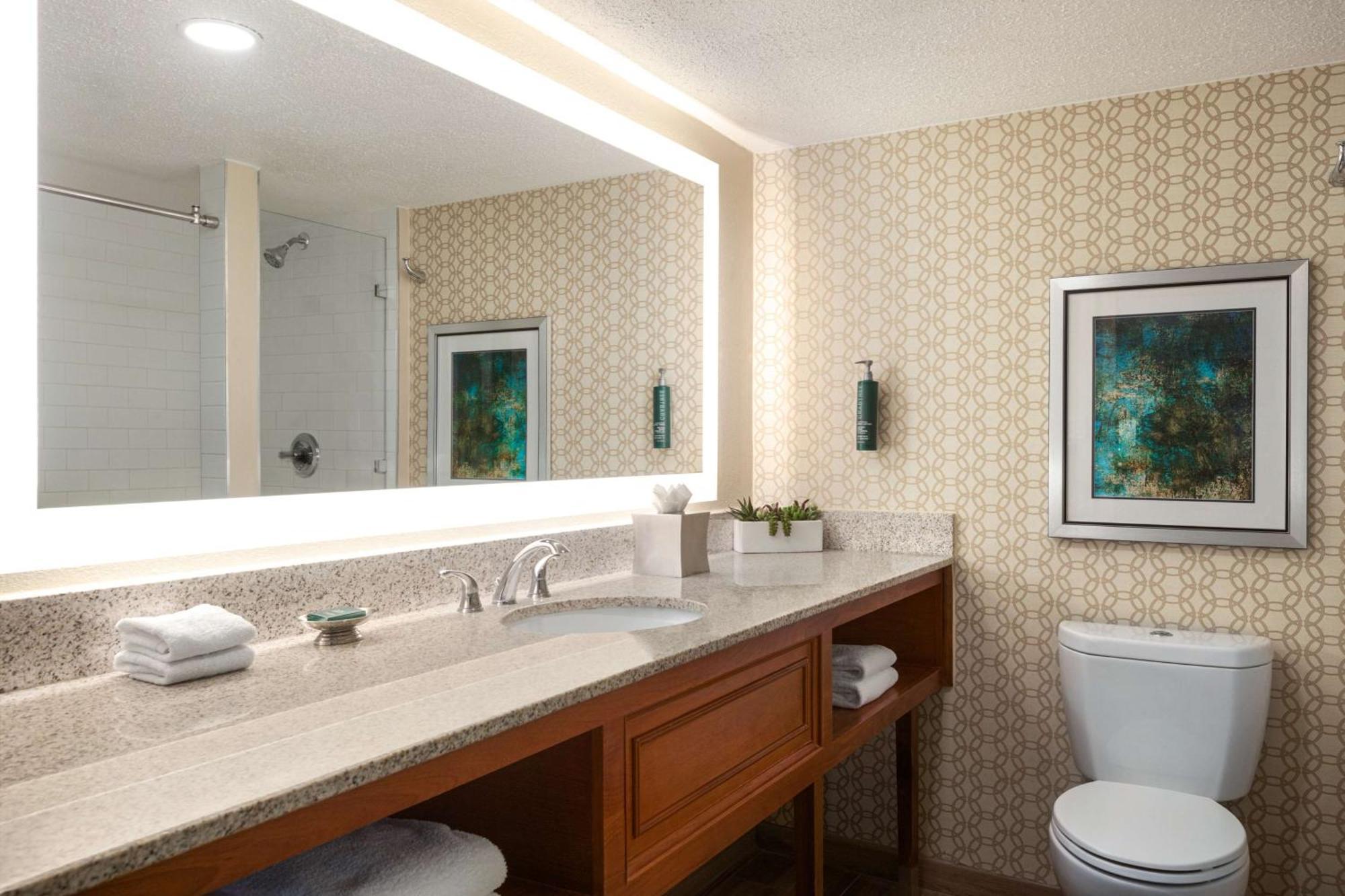 Doubletree By Hilton Fort Myers At Bell Tower Shops Eksteriør billede